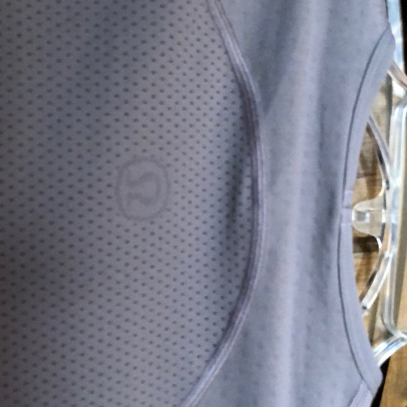 Lululemon - Picture 5 of 7